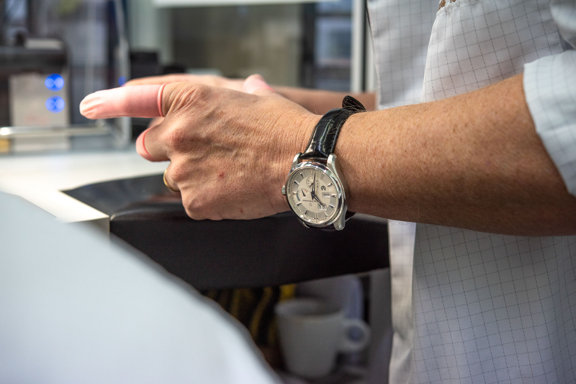 卢塞恩和宝齐莱制表厂制作手表过程揭秘