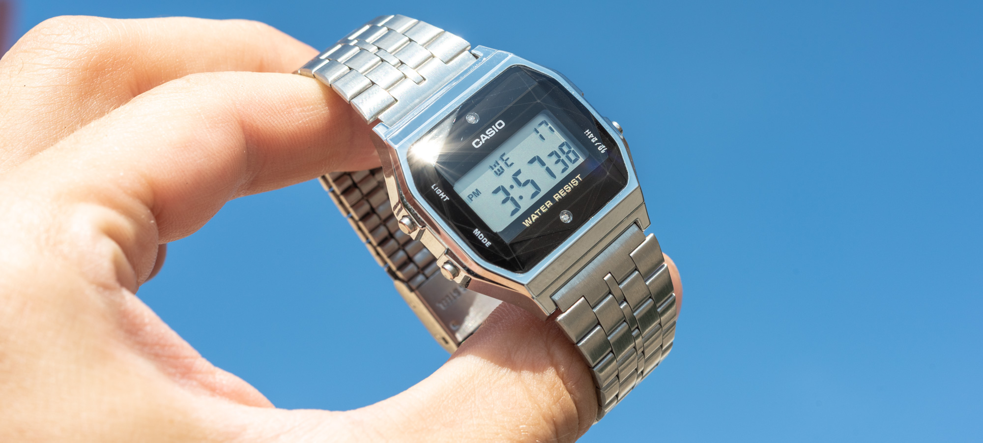 卡西欧A159WAD-1D方形LED复刻手表
