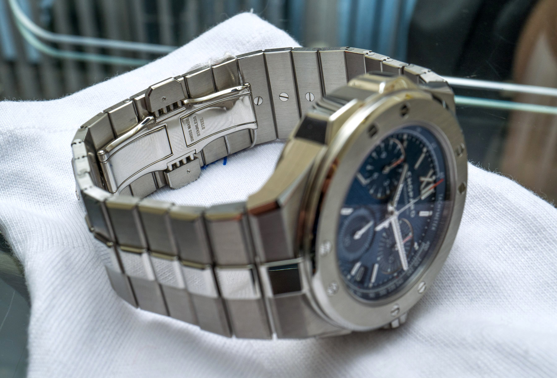 萧邦阿尔卑斯之鹰XL计时豪华钢运动手表