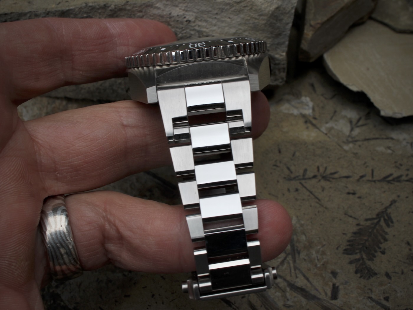 Mille-Mer灵感来自劳力士海使型手表Bohen