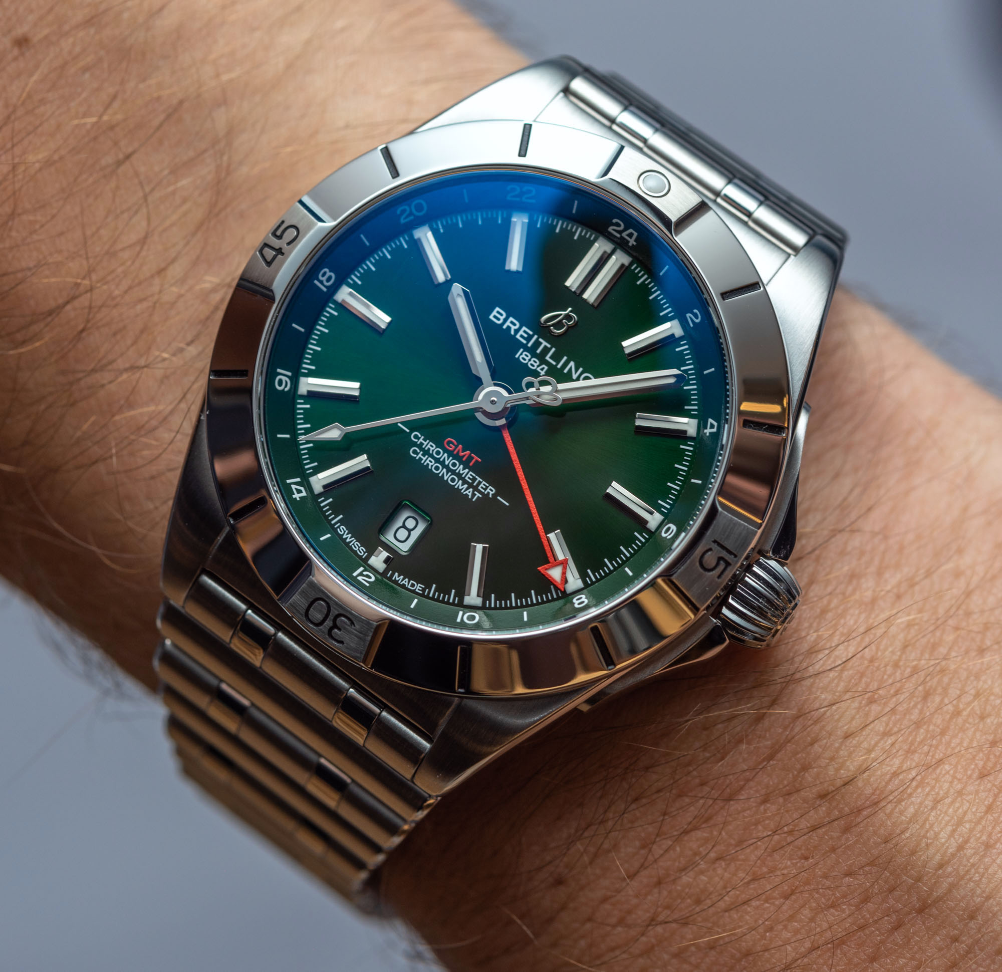 百年灵 Chronomat 自动上链 GMT 40 腕表
