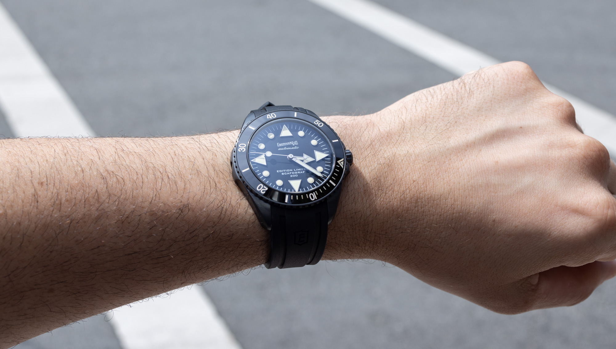 Eberhard & Co限量版手表200 DLC
