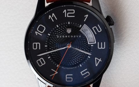 现代奢华品牌Kerbedanz Cadanz时计系列致敬经典