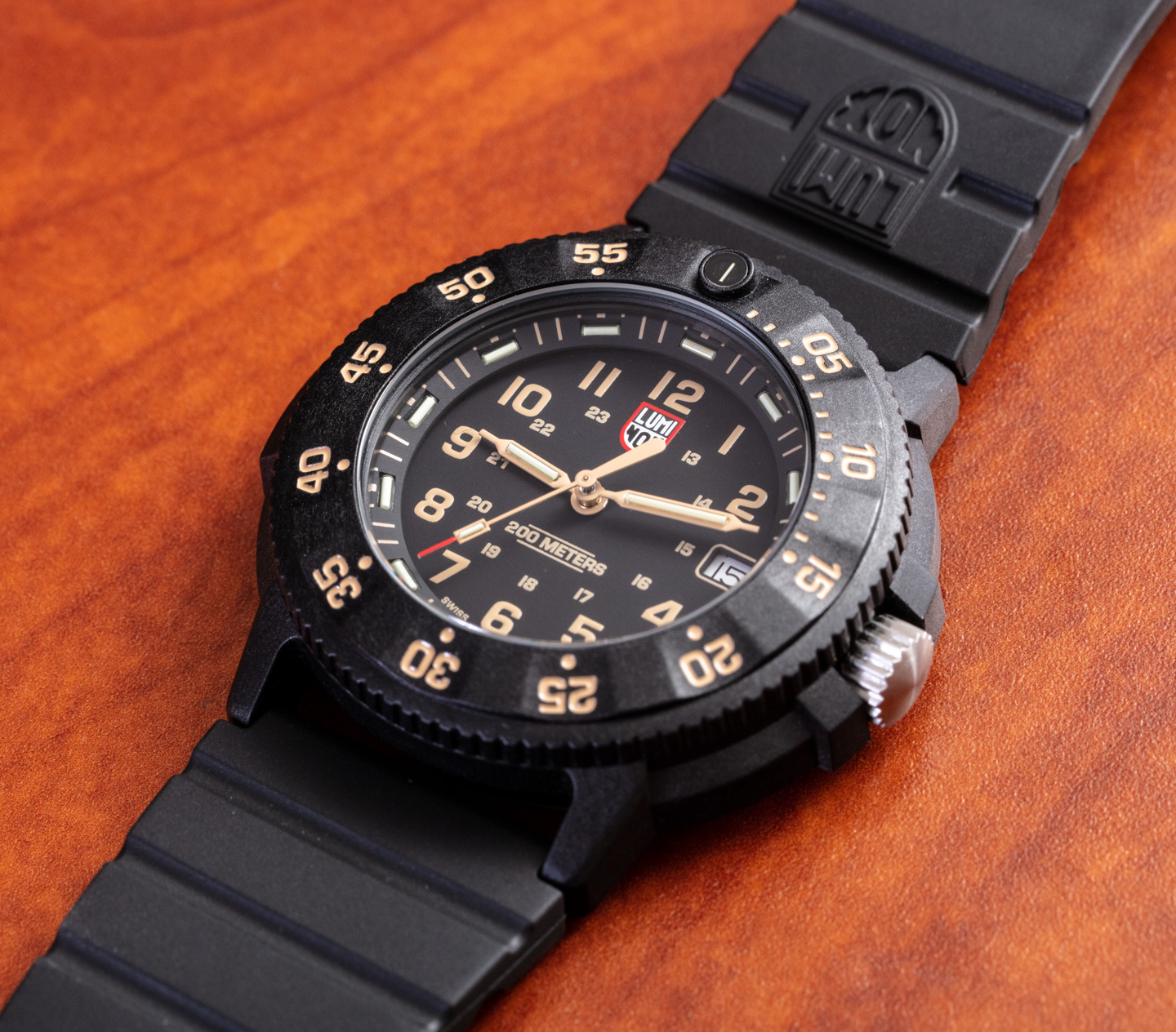 雷美诺时全新Navy Seal EVO 3001手表