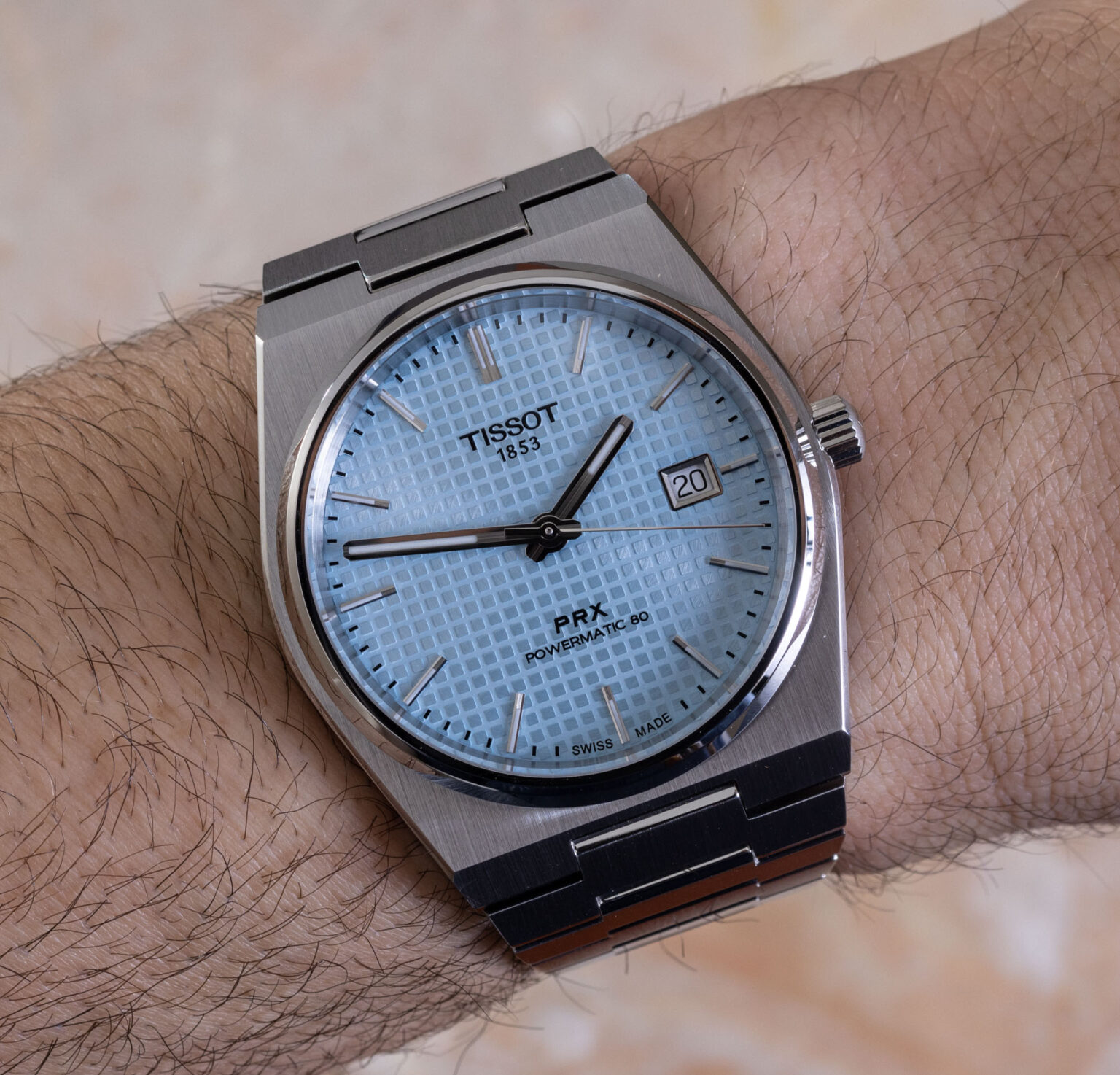 天梭PRX80浅蓝色表盘腕表推荐