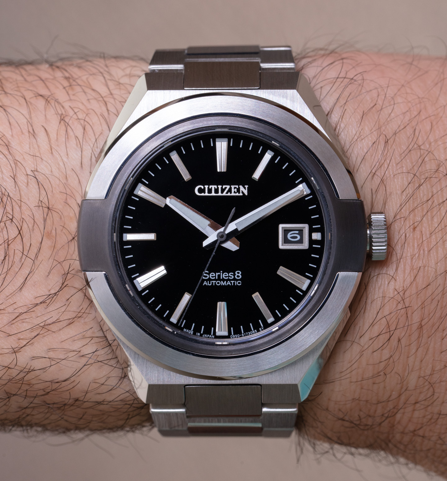 西铁城Calibre 0200手表