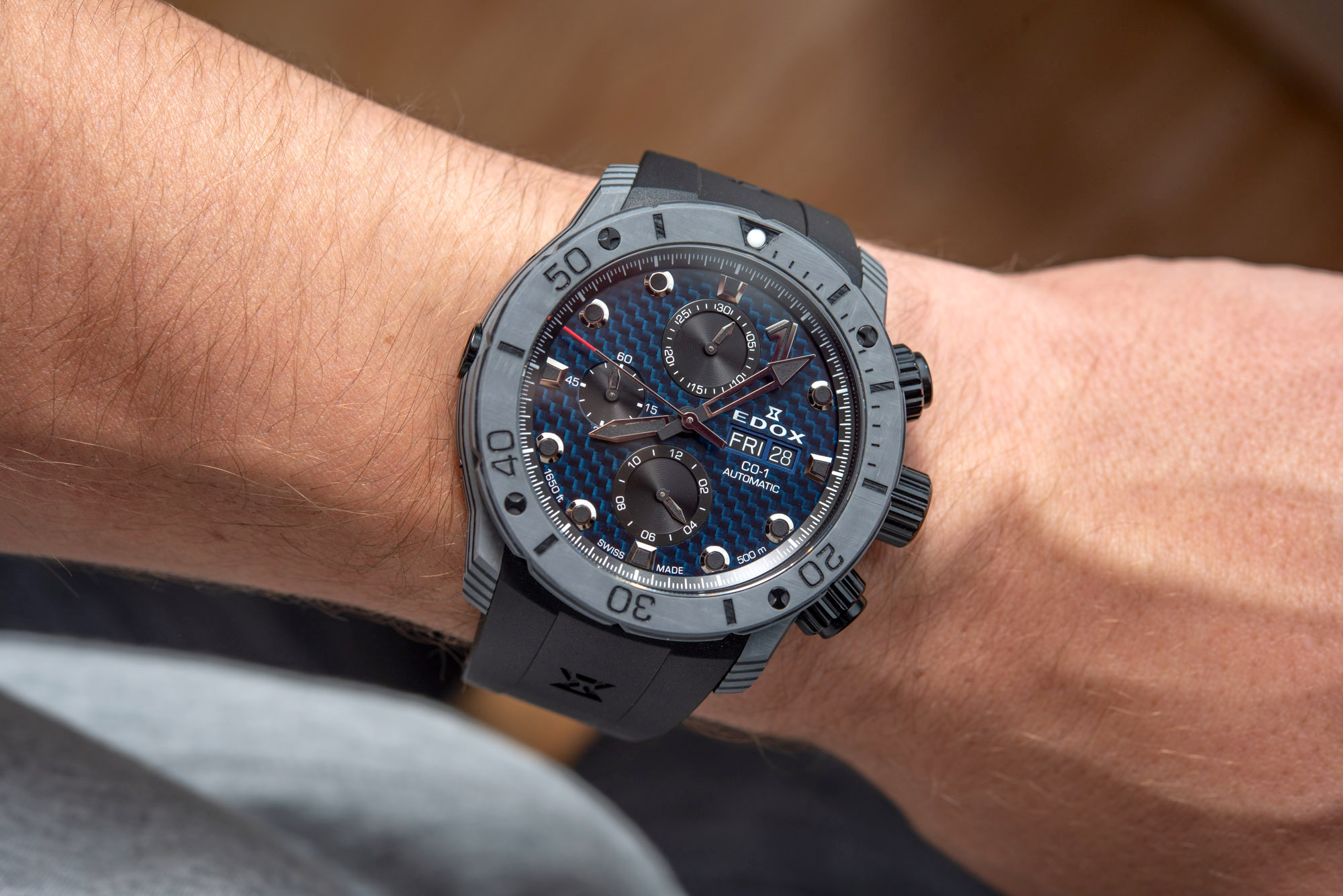 Edox CO-1碳纖維材質表殼計時碼表