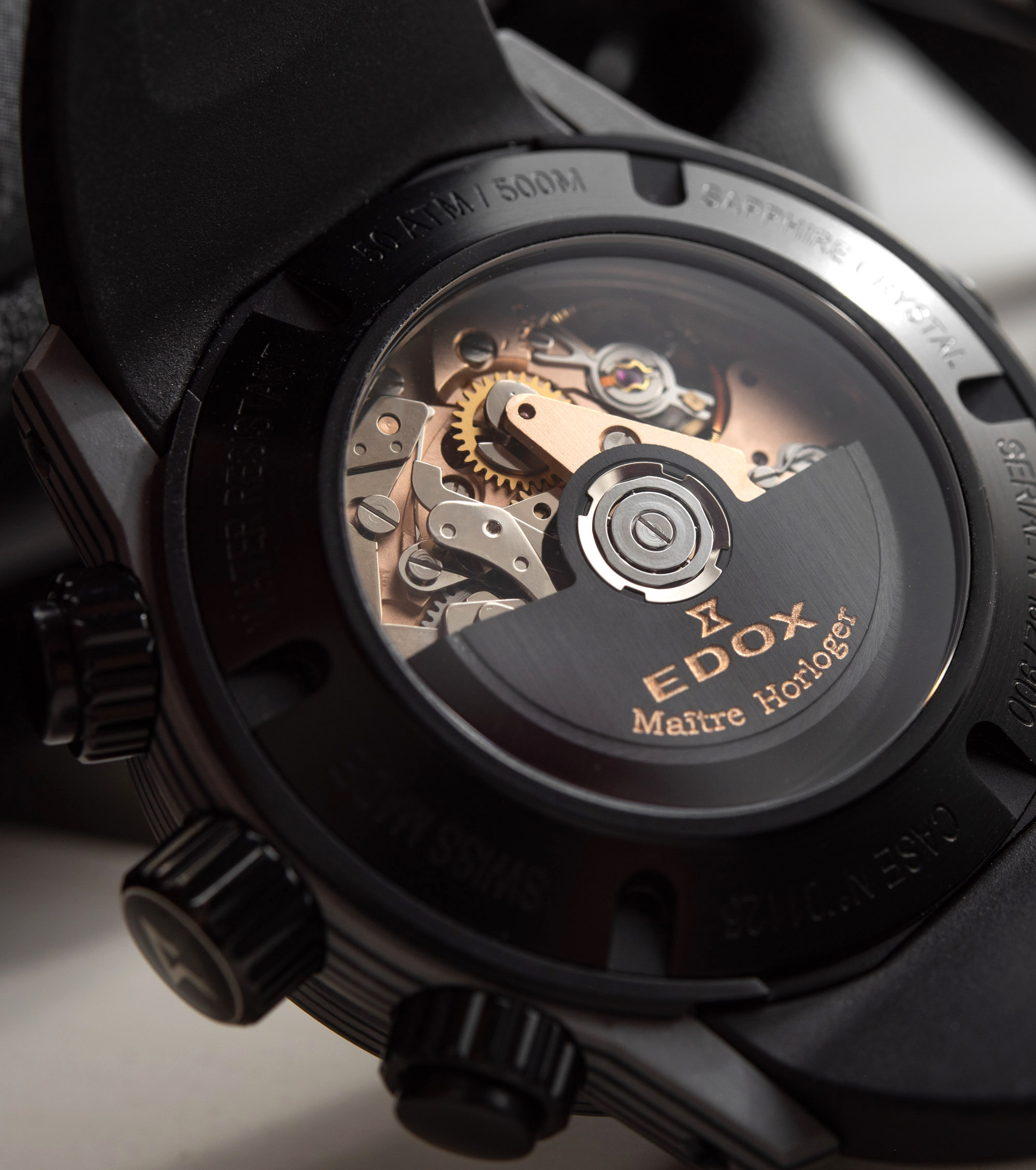 Edox CO-1碳纖維材質表殼計時碼表