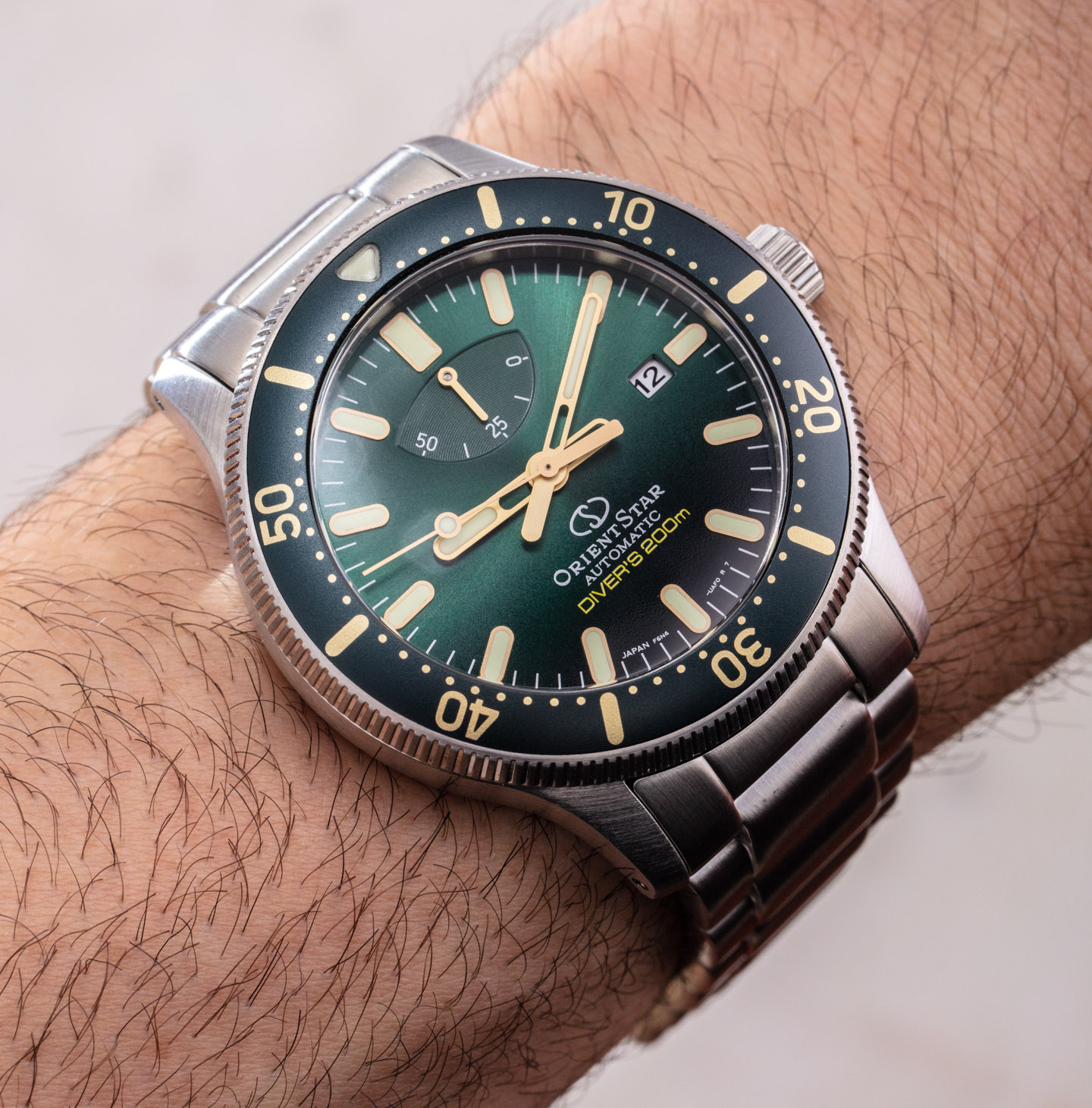 异国情调-Orient Star 200米潜水表RE-AU0307E腕表