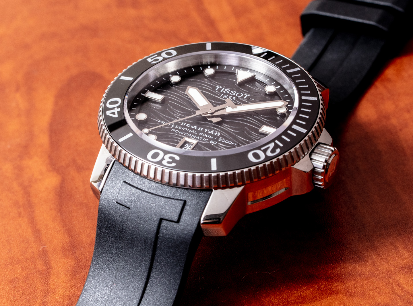 天梭手表Seastar潜水表系列T1206071744100如何