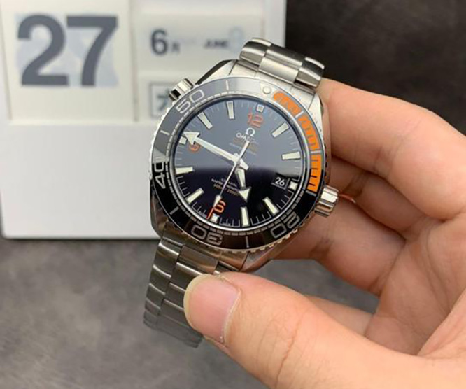 VS厂欧米茄海洋宇宙600M四分之一橙复刻表如何-VS手表辨别方式