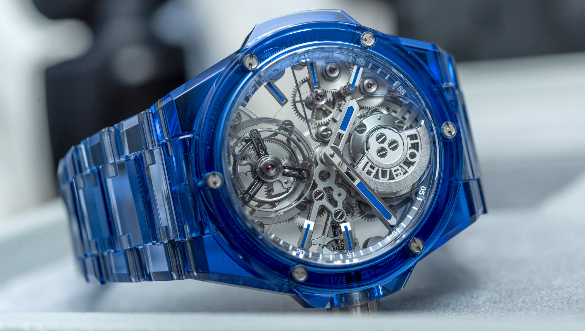 宇舶大爆炸系列集成陀飞轮全蓝宝石腕表-其价值500,000美元