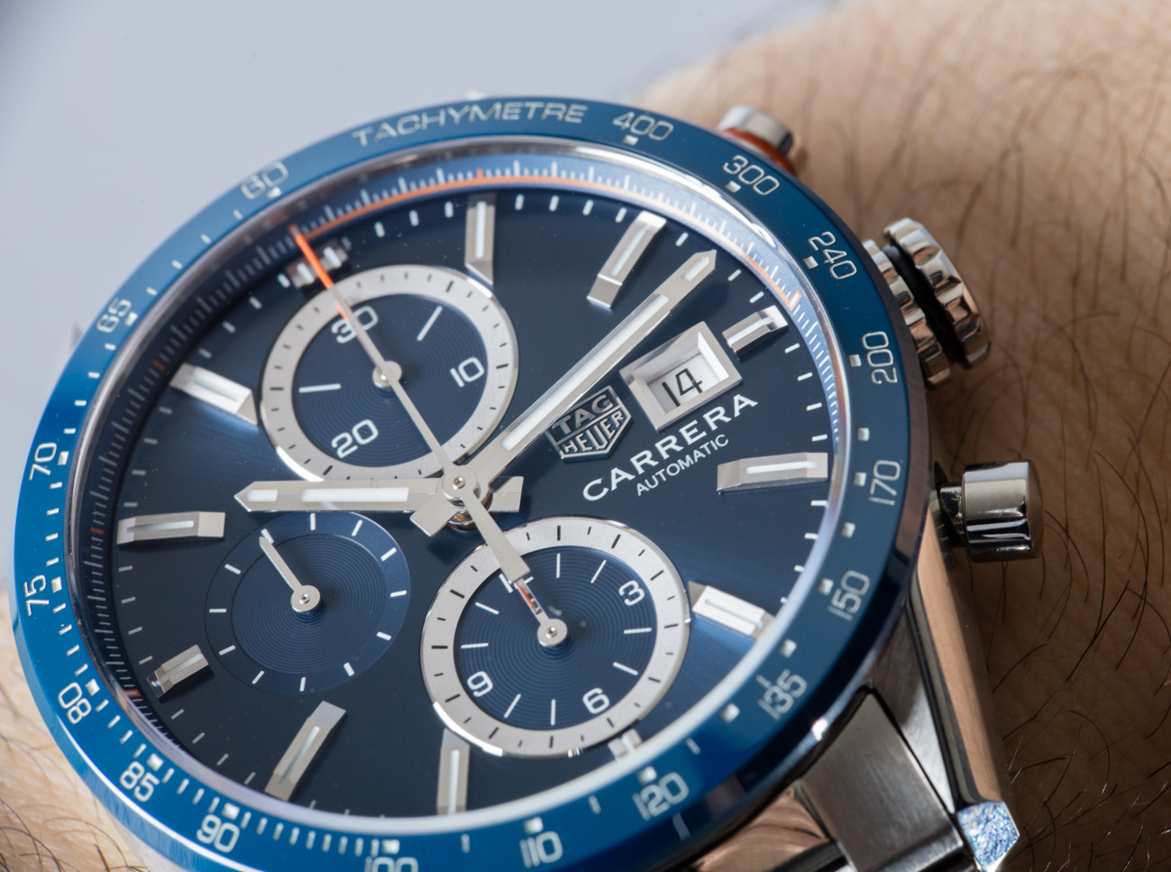 泰格豪雅卡莱拉系列蓝色计时手表如何