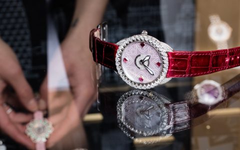 Backes & Strauss心形切割红宝石时标珠宝款式手表如何