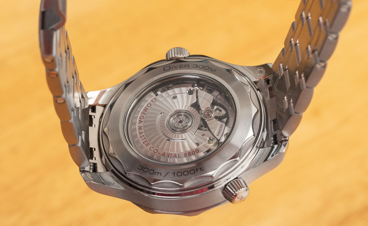 omaga seamaster 300m co-axial master chronometer caseback