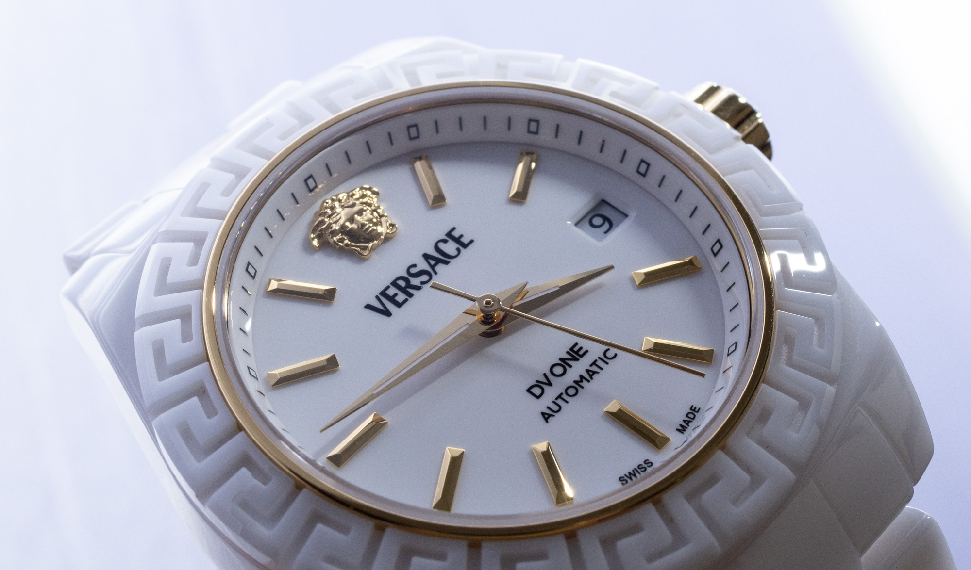 Versace DV One 陶瓷自动腕表
