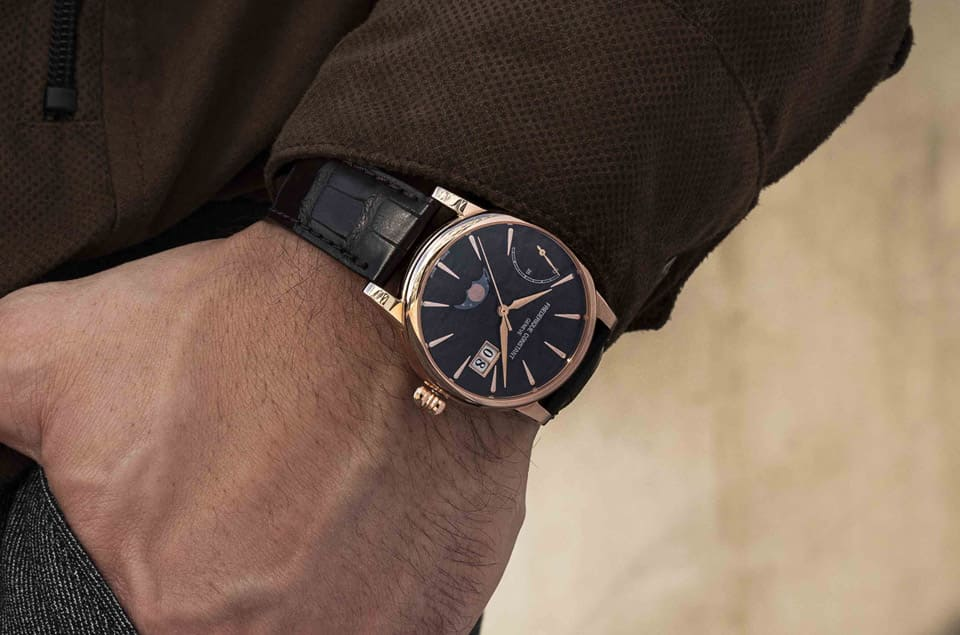 康斯登品牌庆祝35周年推出限量版自制机芯腕表