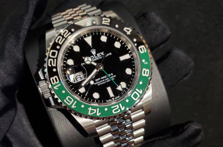 劳力士钢壳GMT-Master II百事圈、蓝黑圈12月略有起色最新价格与行情整理