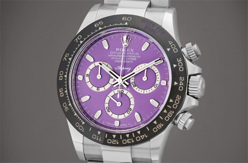 彩虹色宝石镶嵌：Patek Philippe Aquanaut Luce Rainbow Minute Repeater Haute Joaillerie Ref. 5260 三问报时高级珠宝腕表