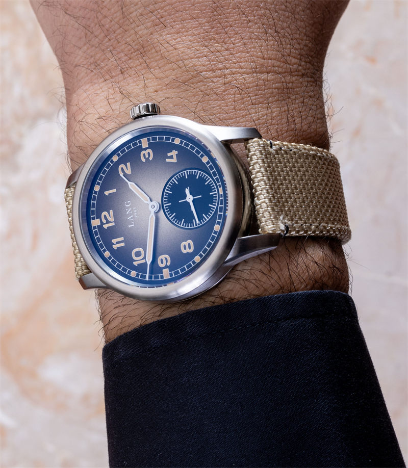 黑色表盘：A. Lange & Söhne Lange 1 Perpetual Calendar 万年历腕表