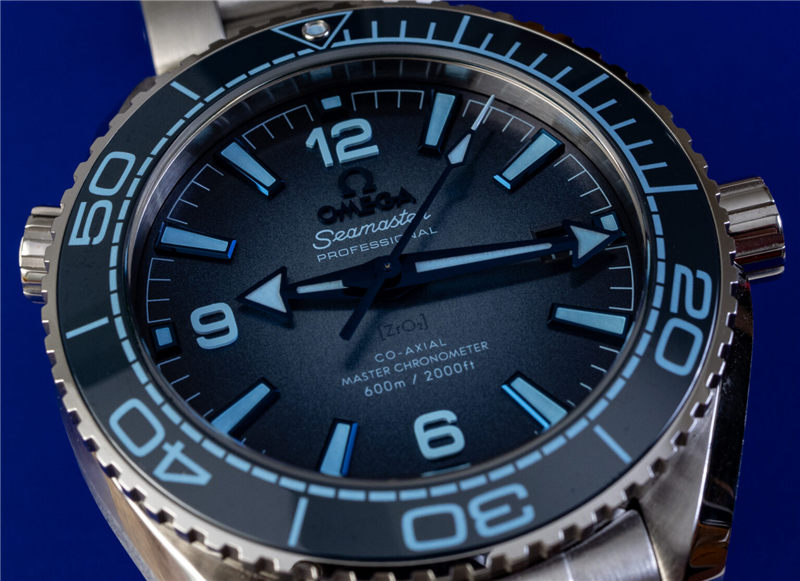 腕表评测:欧米茄Seamaster Planet Ocean 600M米39.5毫米“夏日蓝”
