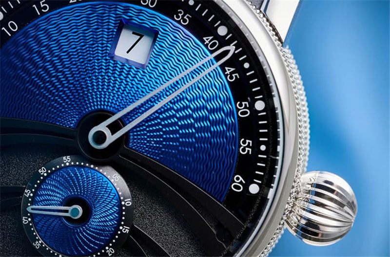 CHRONOSWISS瑞宝Delphis跳时逆跳表以机刻雕花工艺替手表颜值加分