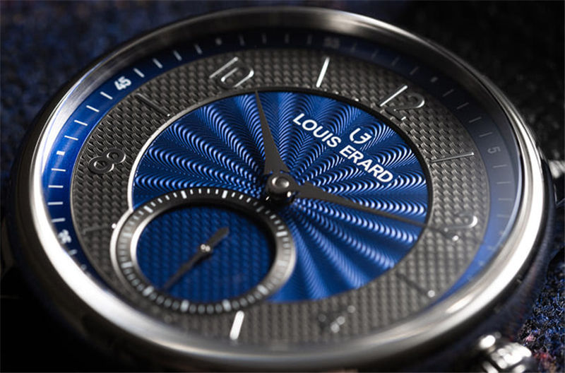 手工金雕：Arnold & Son Perpetual Moon 龙年生肖月相腕表