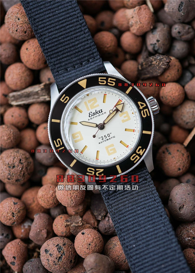 全新、复古酷炫的 Eska Amphibian 250 White Shark
