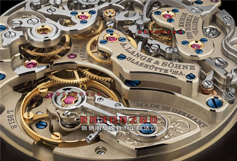 A. Lange & Söhne 推出限量版大日历计时码表：黄金表壳+錾刻表盘