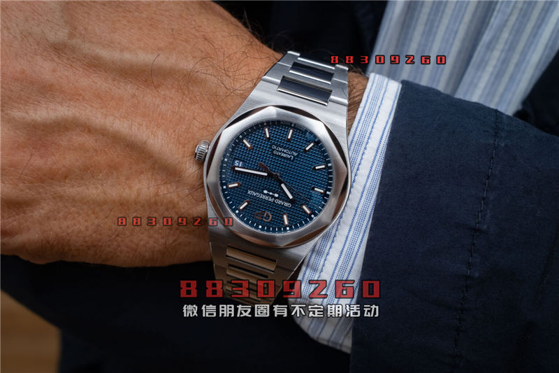 Girard-Perregaux Laureato 38 毫米鼠尾草绿和午夜蓝腕表
